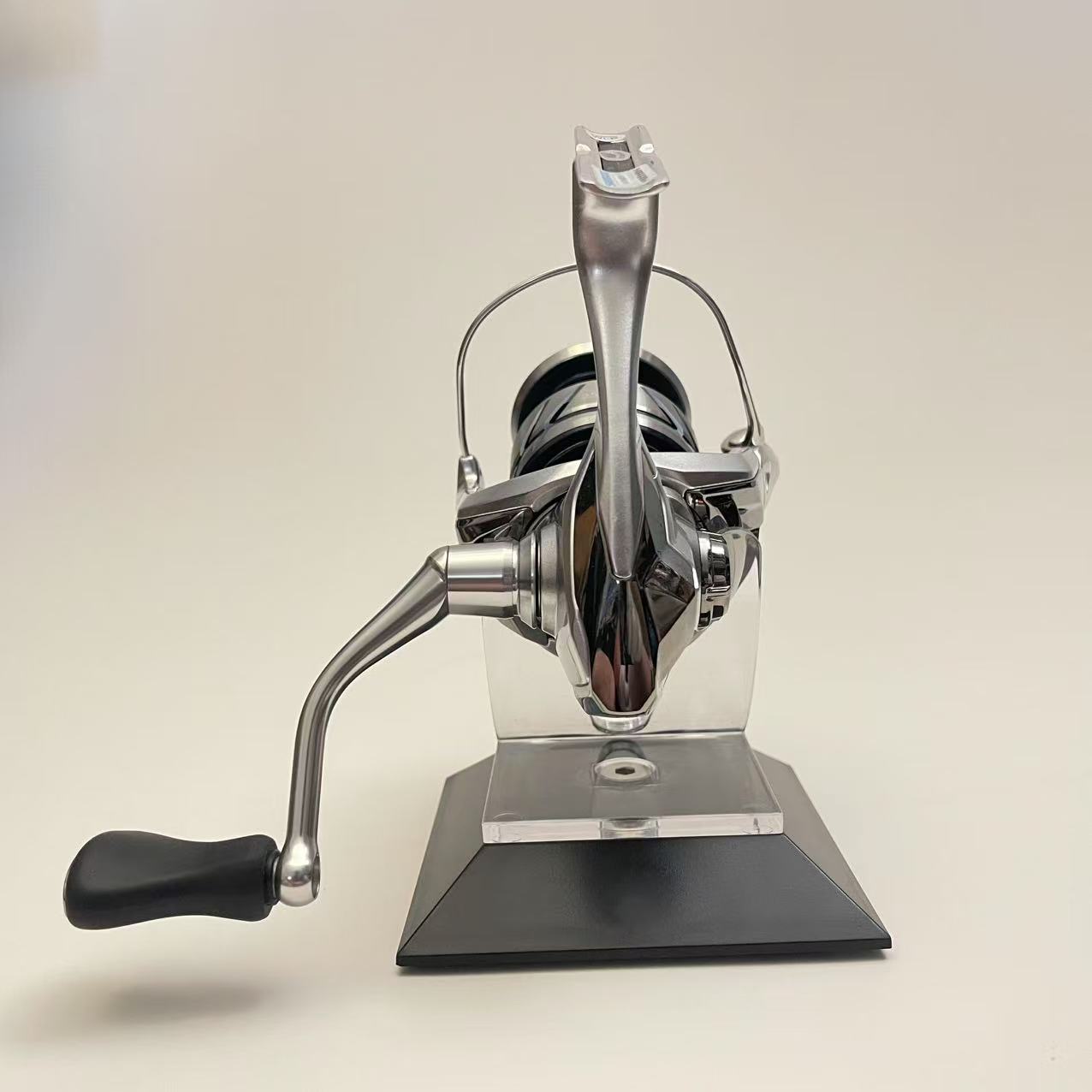 Shimano Stradic FM 2500HG [25000]