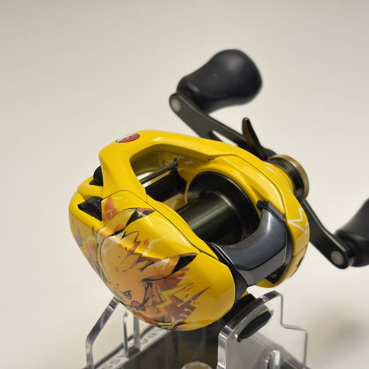 Shimano Curado DC 150HG – Custom Hand-Painted Pikachu Edition [25058]