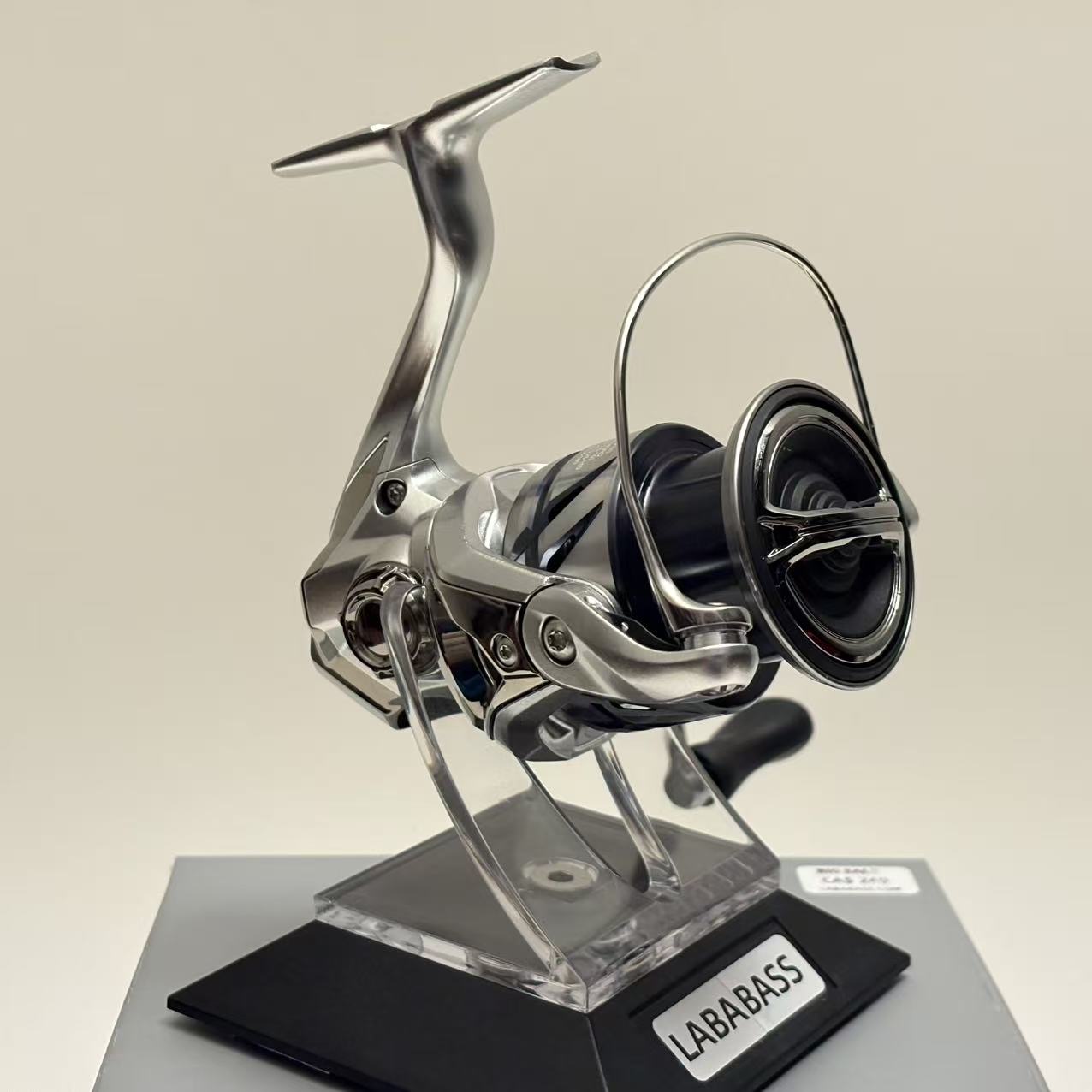 Shimano 23 Stradic FM 2500HG [Y023]