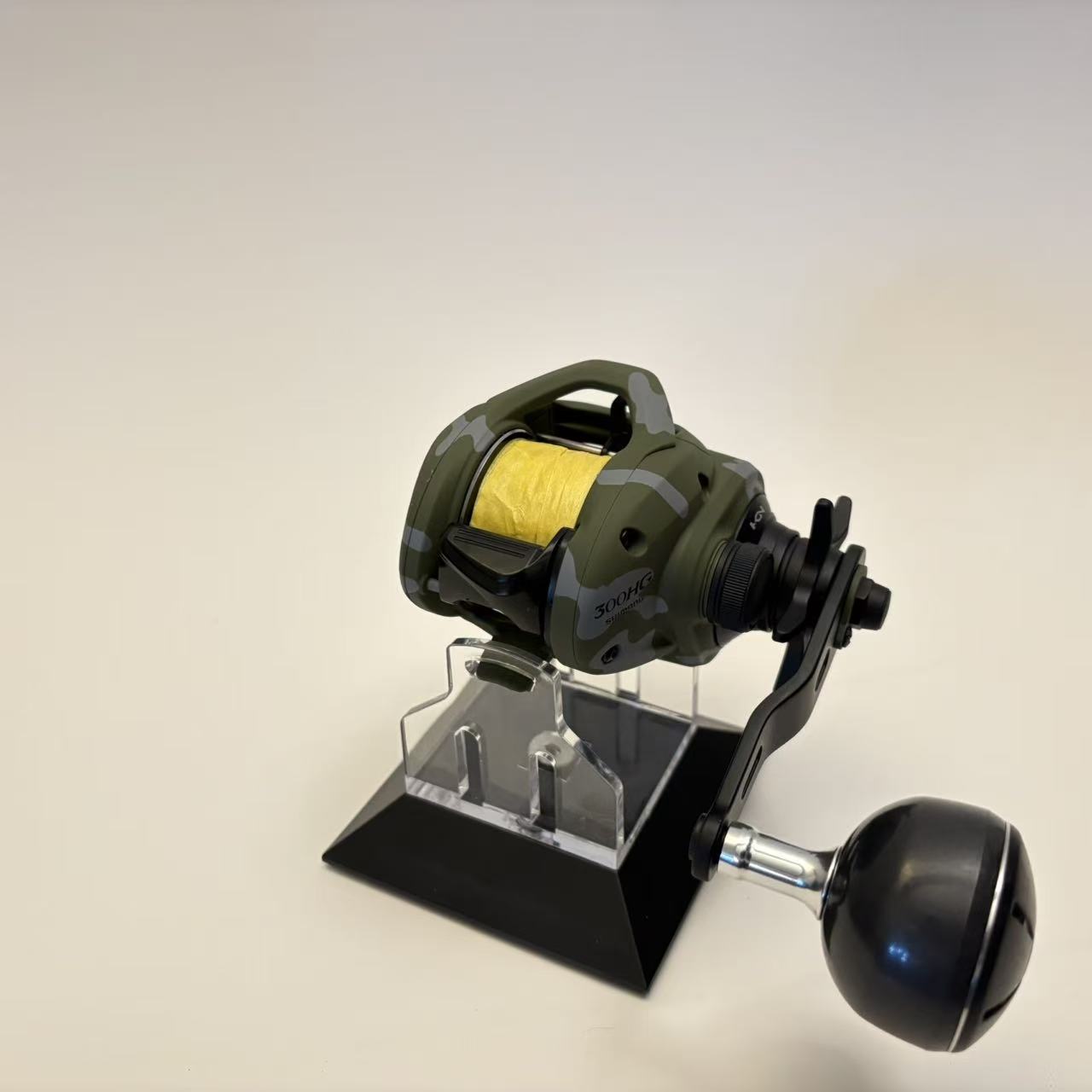 Shimano 17 Tranx 300HG – Peinture Camouflage Custom [Y024]