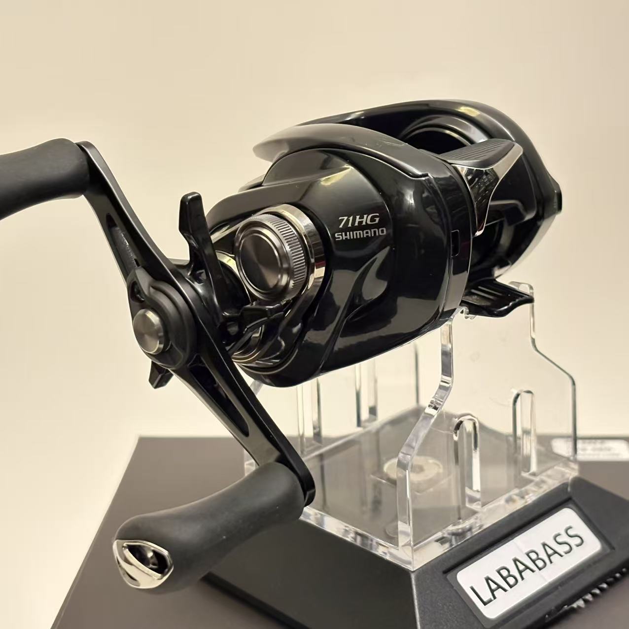 Shimano 24 Metanium DC 71HG [Y034]