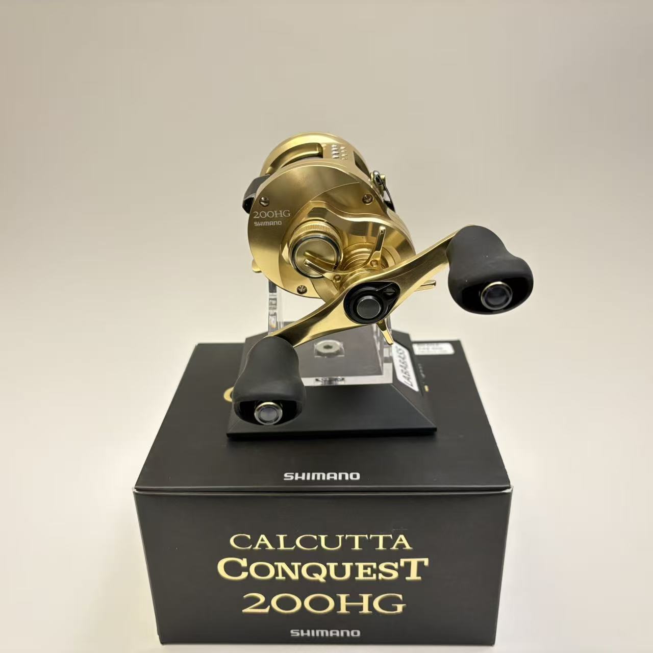 Shimano 21 Calcutta Conquest 200HG [Y033]