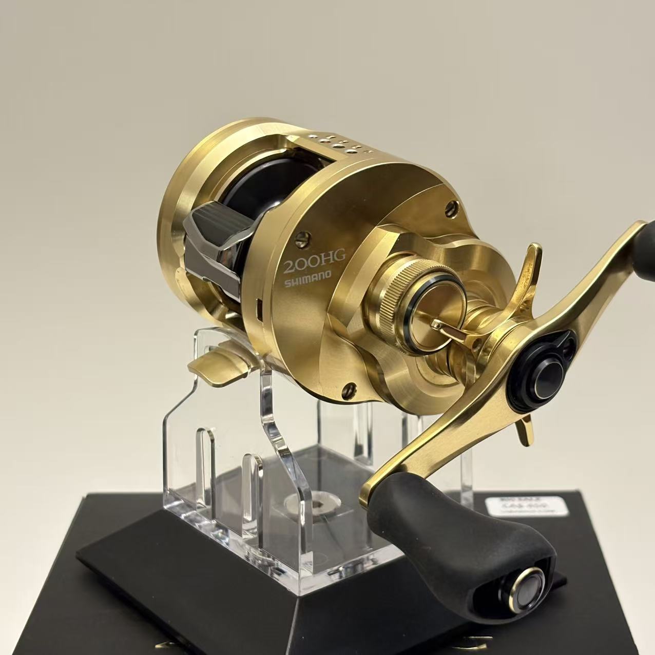 Shimano 21 Calcutta Conquest 200HG [Y033]