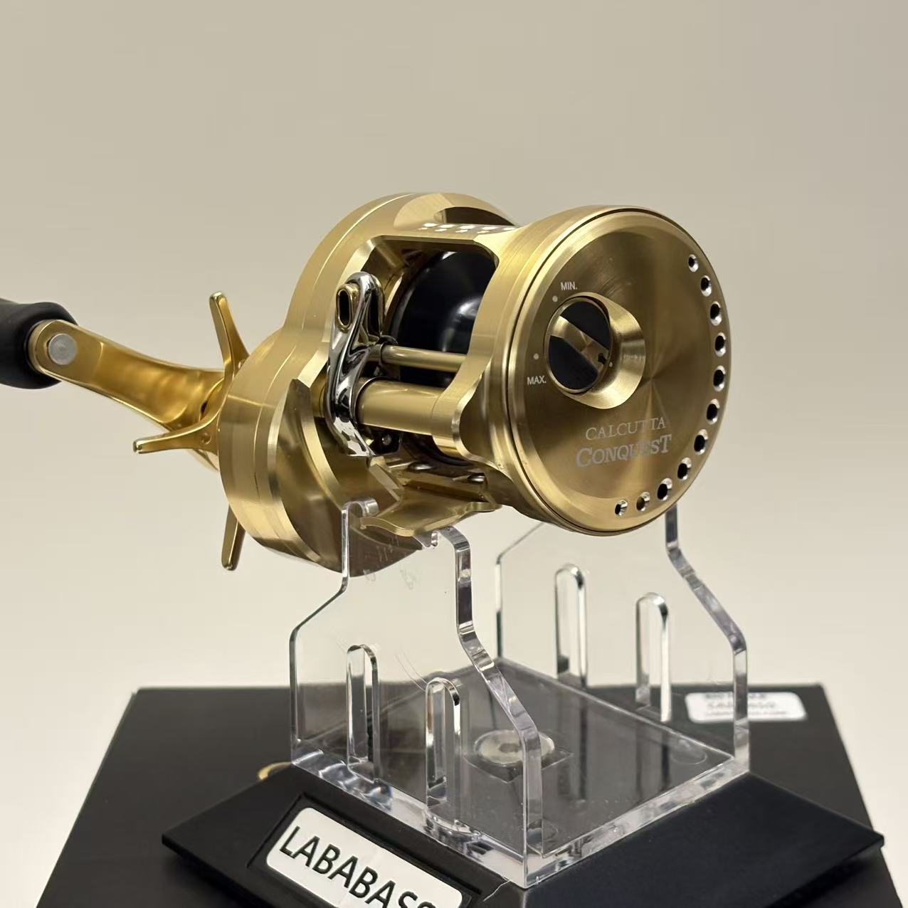 Shimano 21 Calcutta Conquest 200HG [Y033]