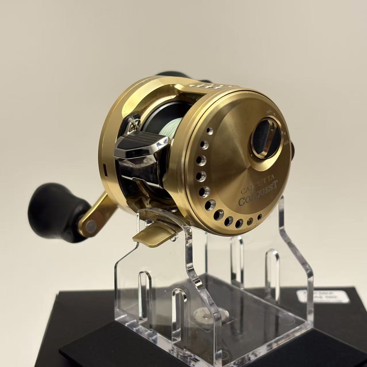 Shimano Calcutta Conquest 201 [Y059]