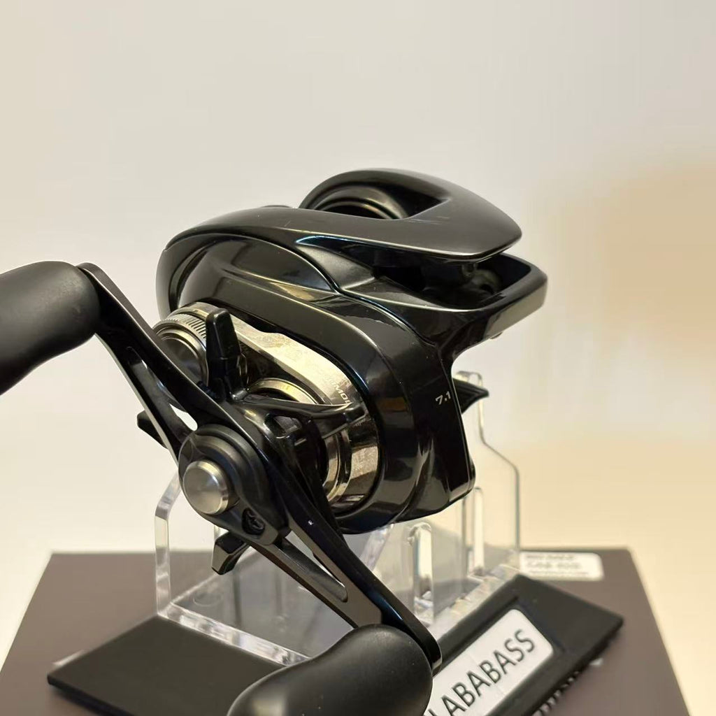 Shimano 24 Metanium DC 70HG [Y072]