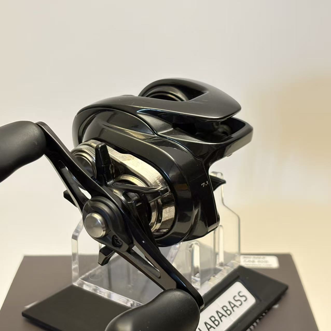 Shimano 24 Metanium DC 70HG [Y072]