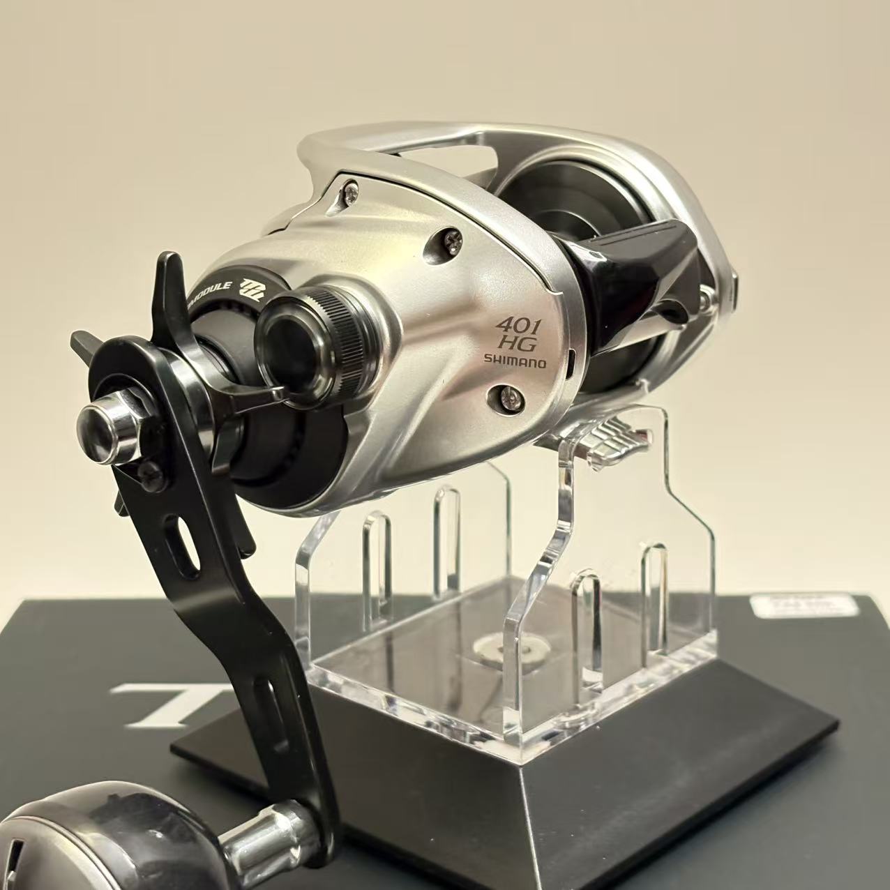 Shimano 26 Tranx 401HG B