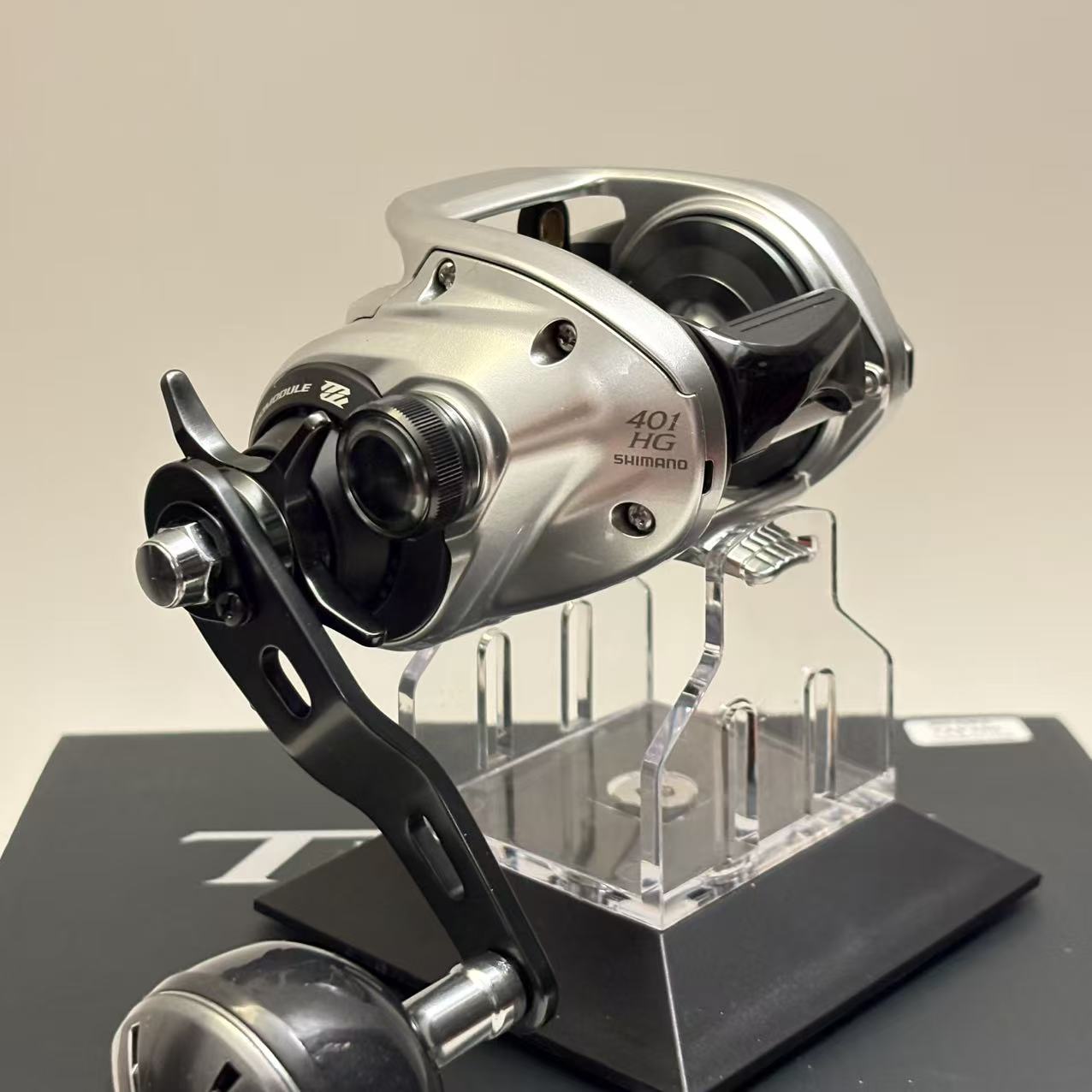 Shimano 26 Tranx 401HG B [Y077]