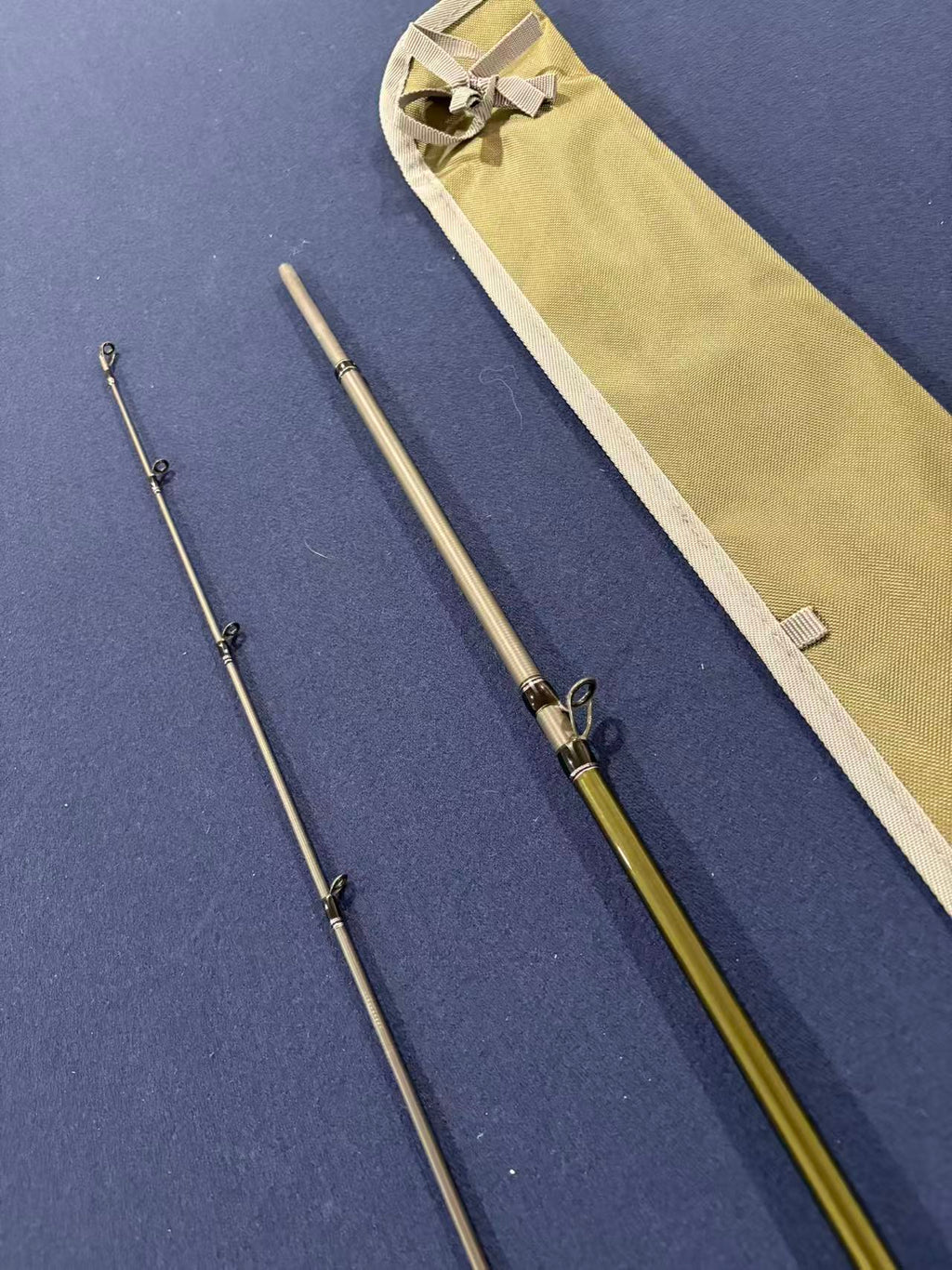 Megabass Levante Baitcasting F4-72LV 2P [Y081]