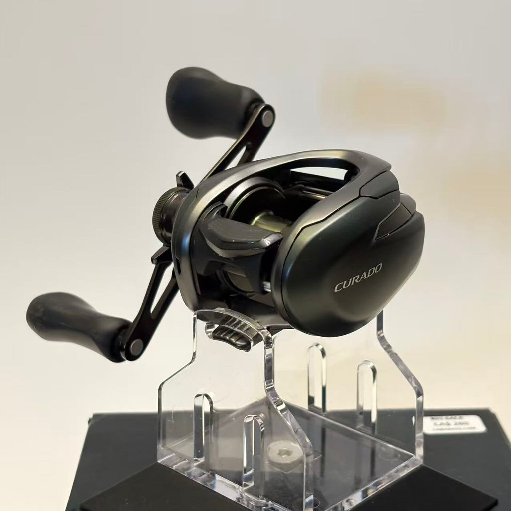 Shimano 25 Curado 151HG