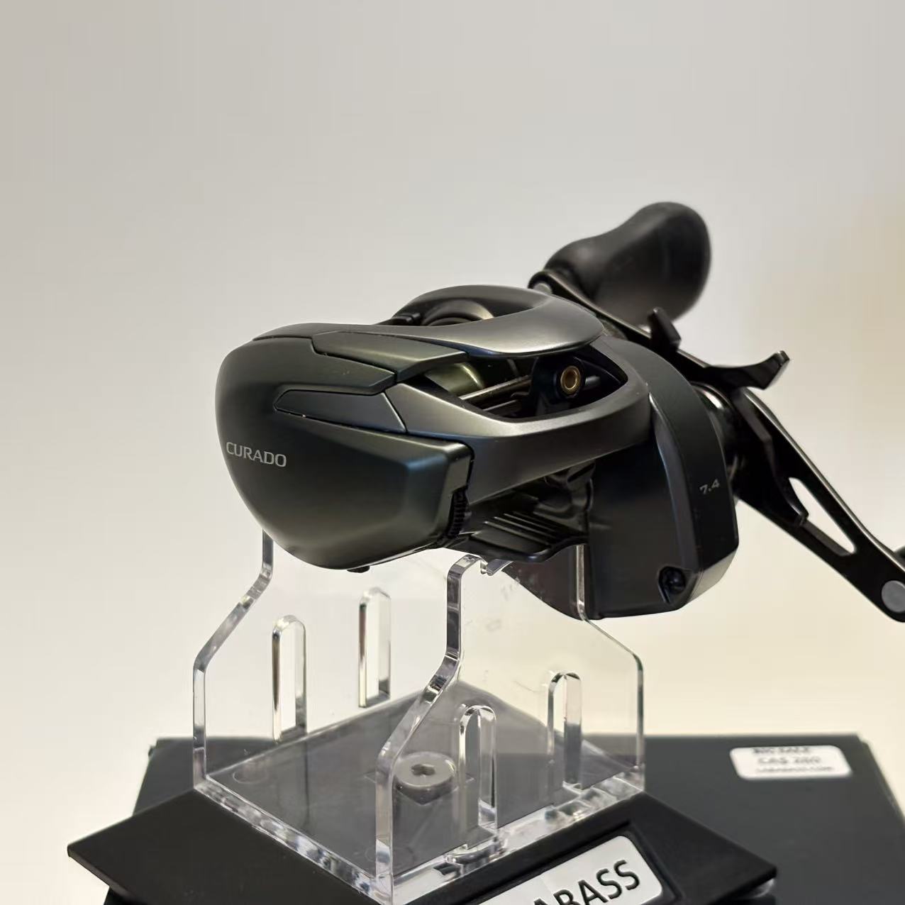 Shimano 25 Curado 151HG