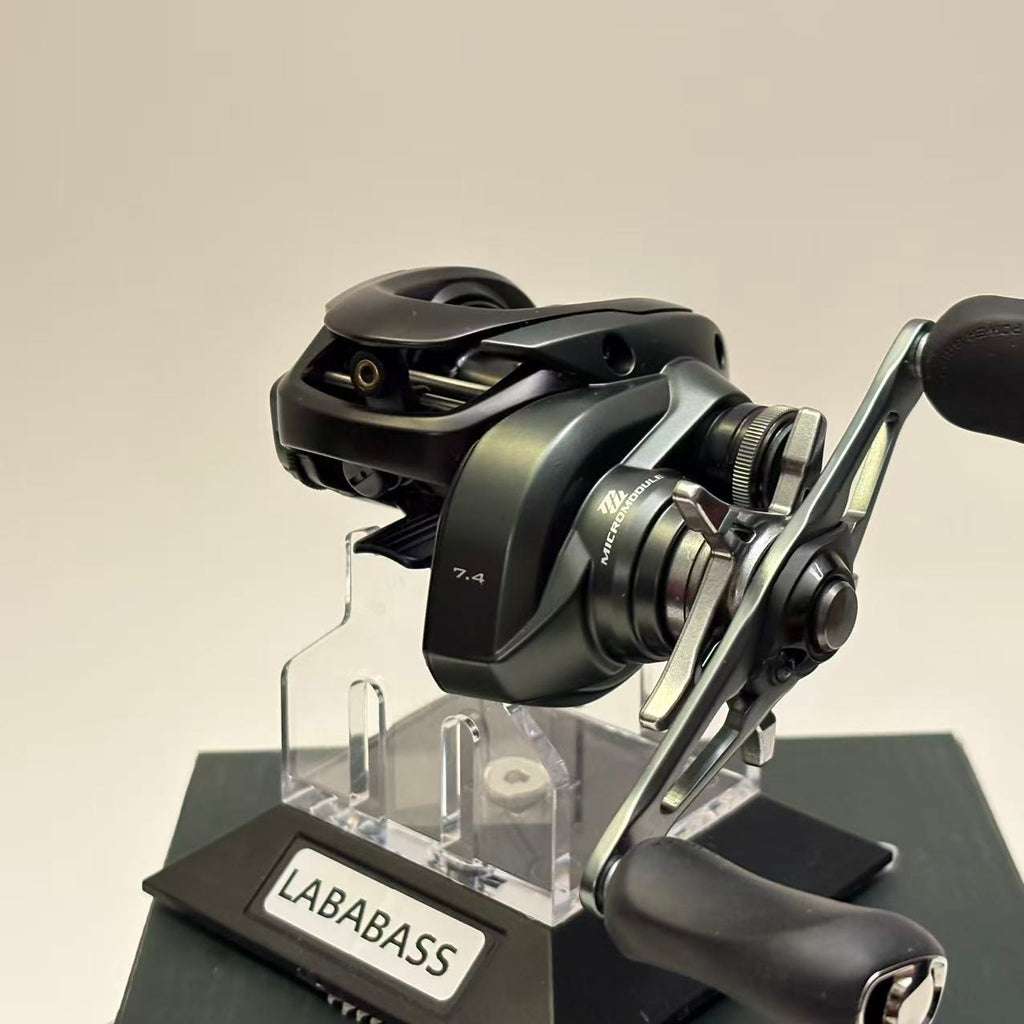 Shimano Curado MGL 151HG [Y106]