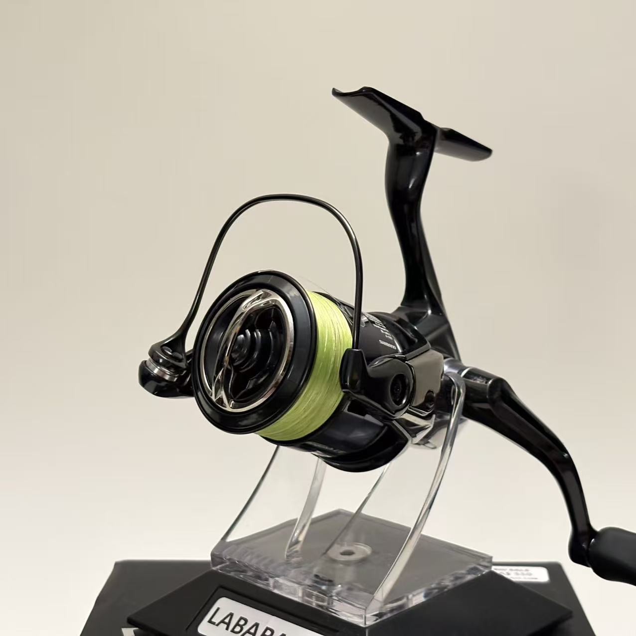 Shimano 26 Vanquish CE C2000SHG 【Y138】