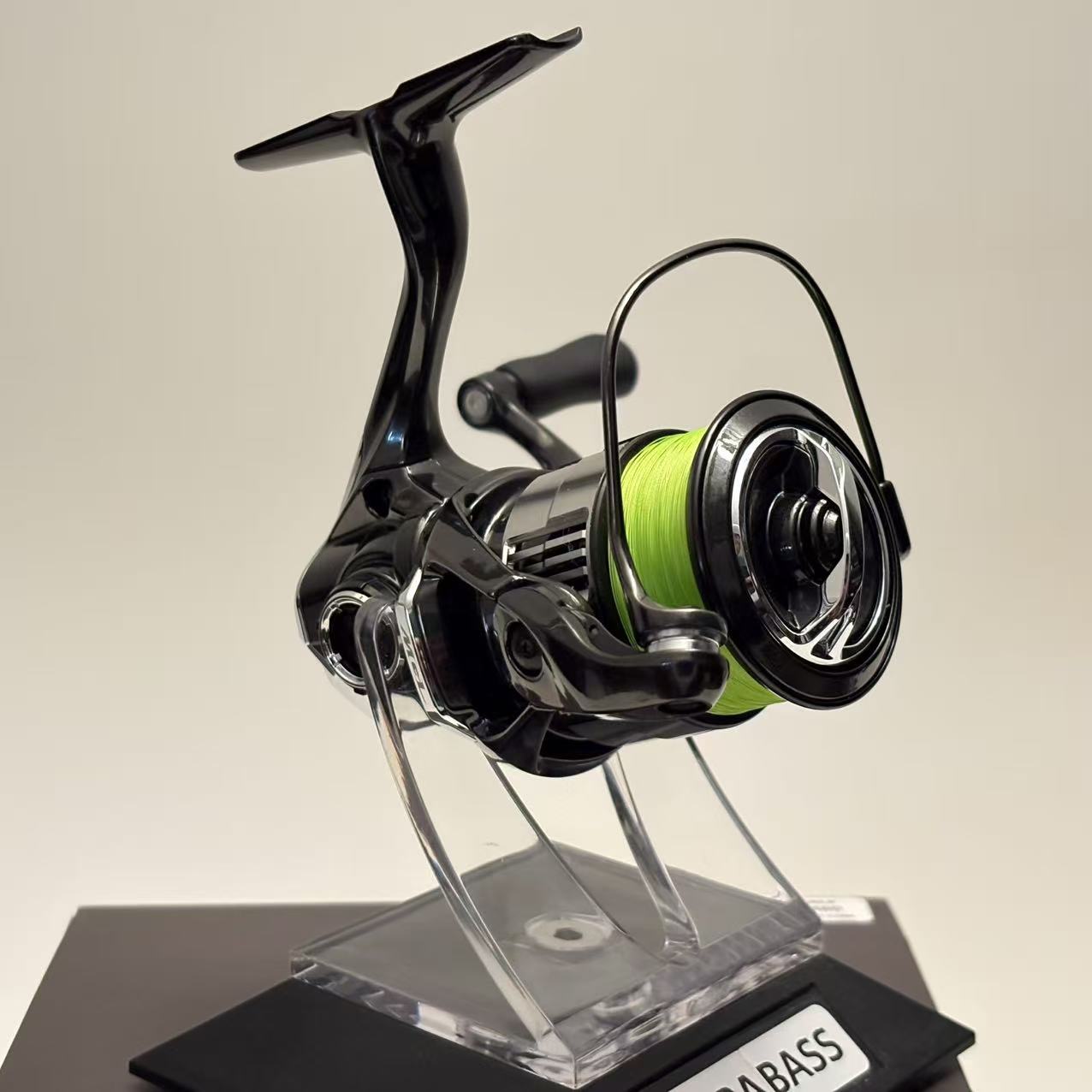 Shimano 23 Vanquish C2000S 【Y140】