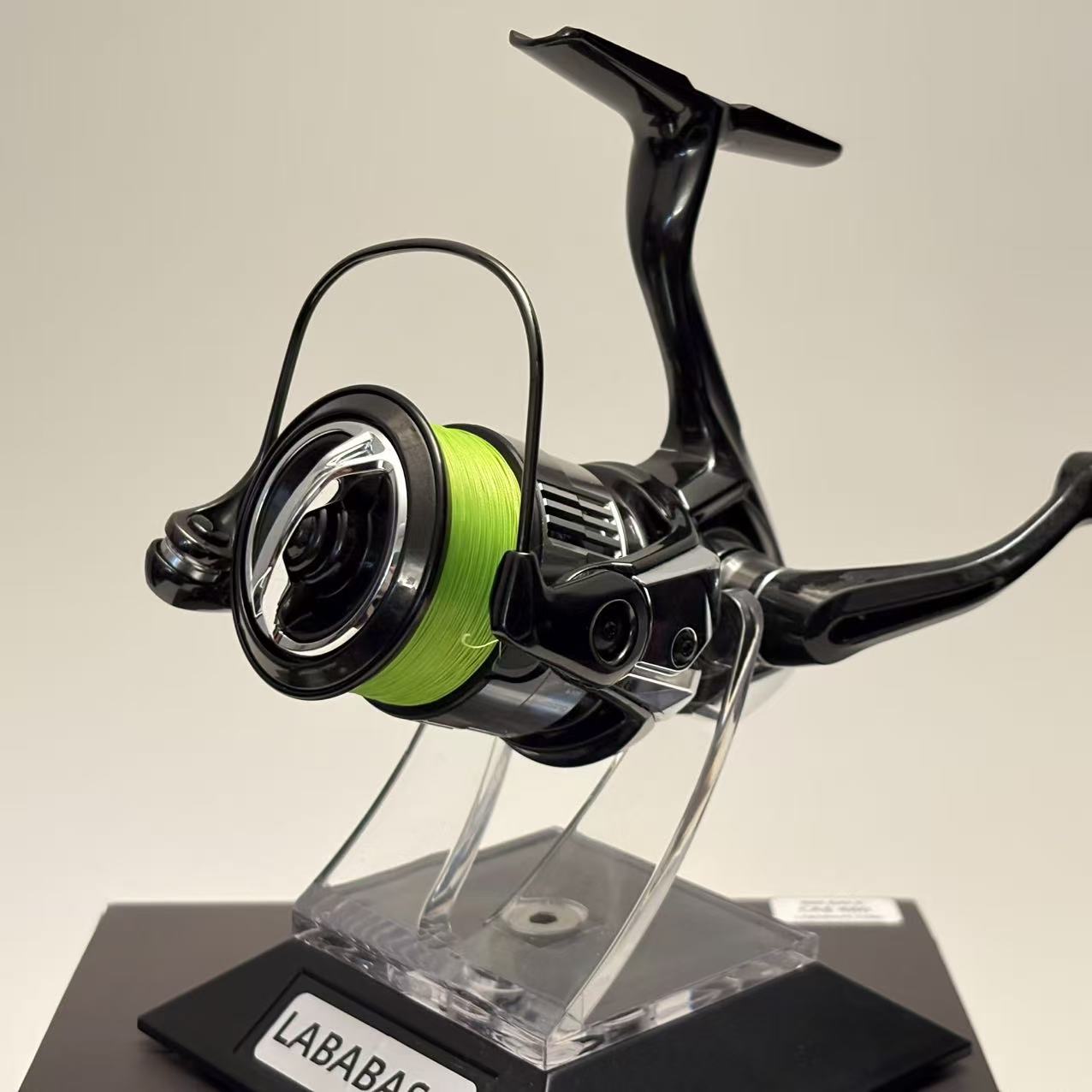 Shimano 23 Vanquish C2000S 【Y140】