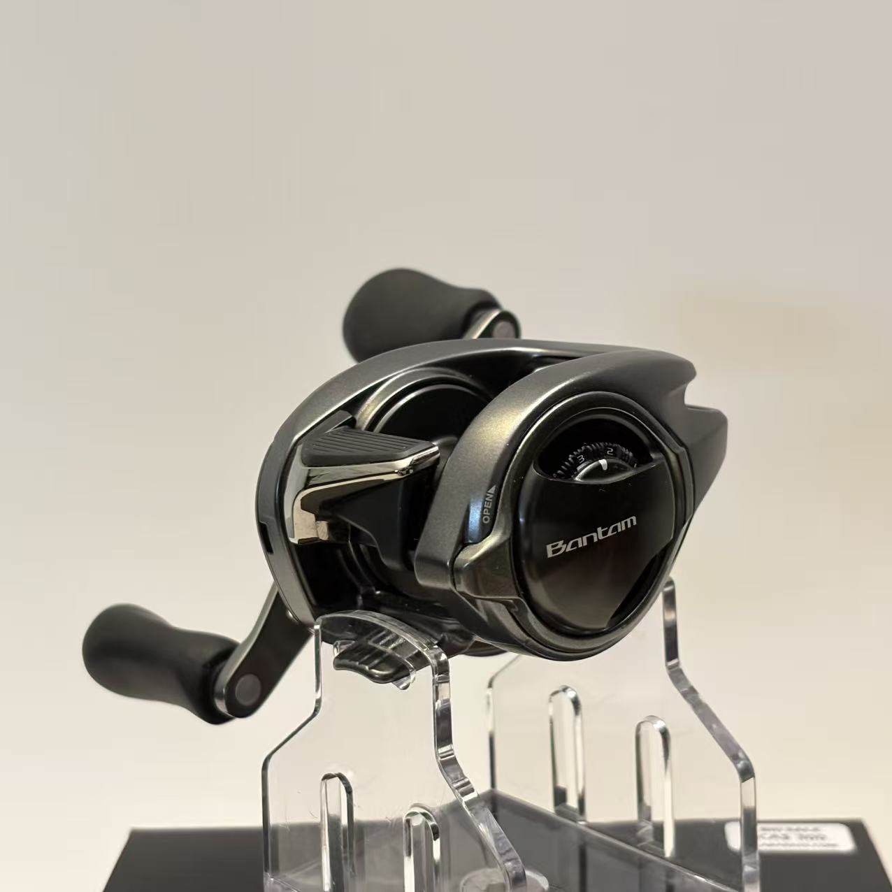 Shimano 22 Bantam 151HG left [Y147]