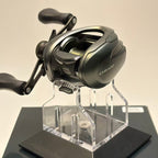 Shimano 25 Curado 151HG [Y149]