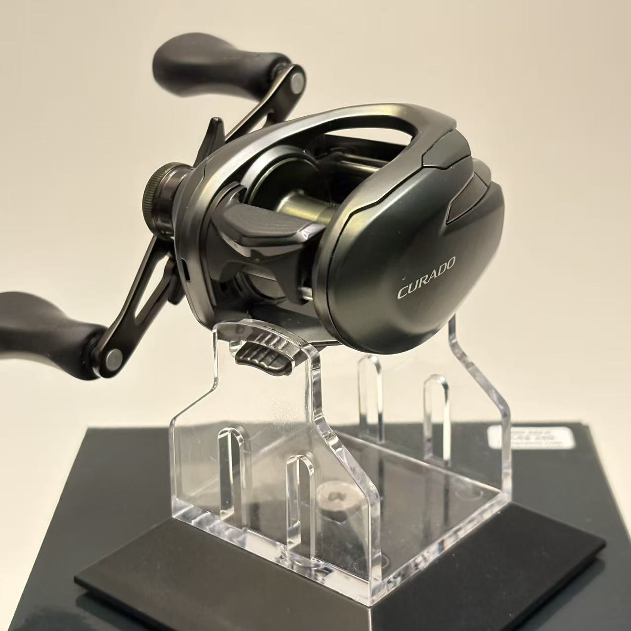 Shimano 25 Curado 151HG [Y149]
