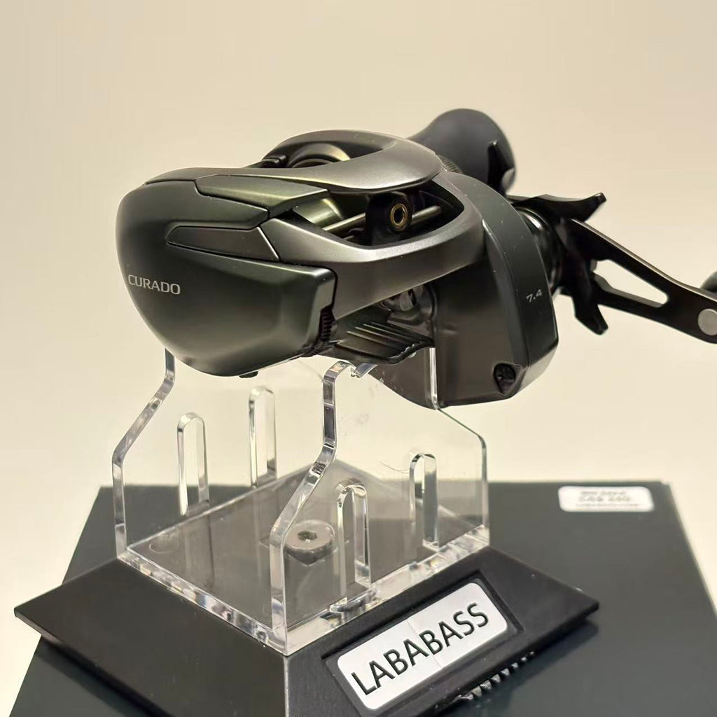 Shimano 25 Curado 151HG [Y149]