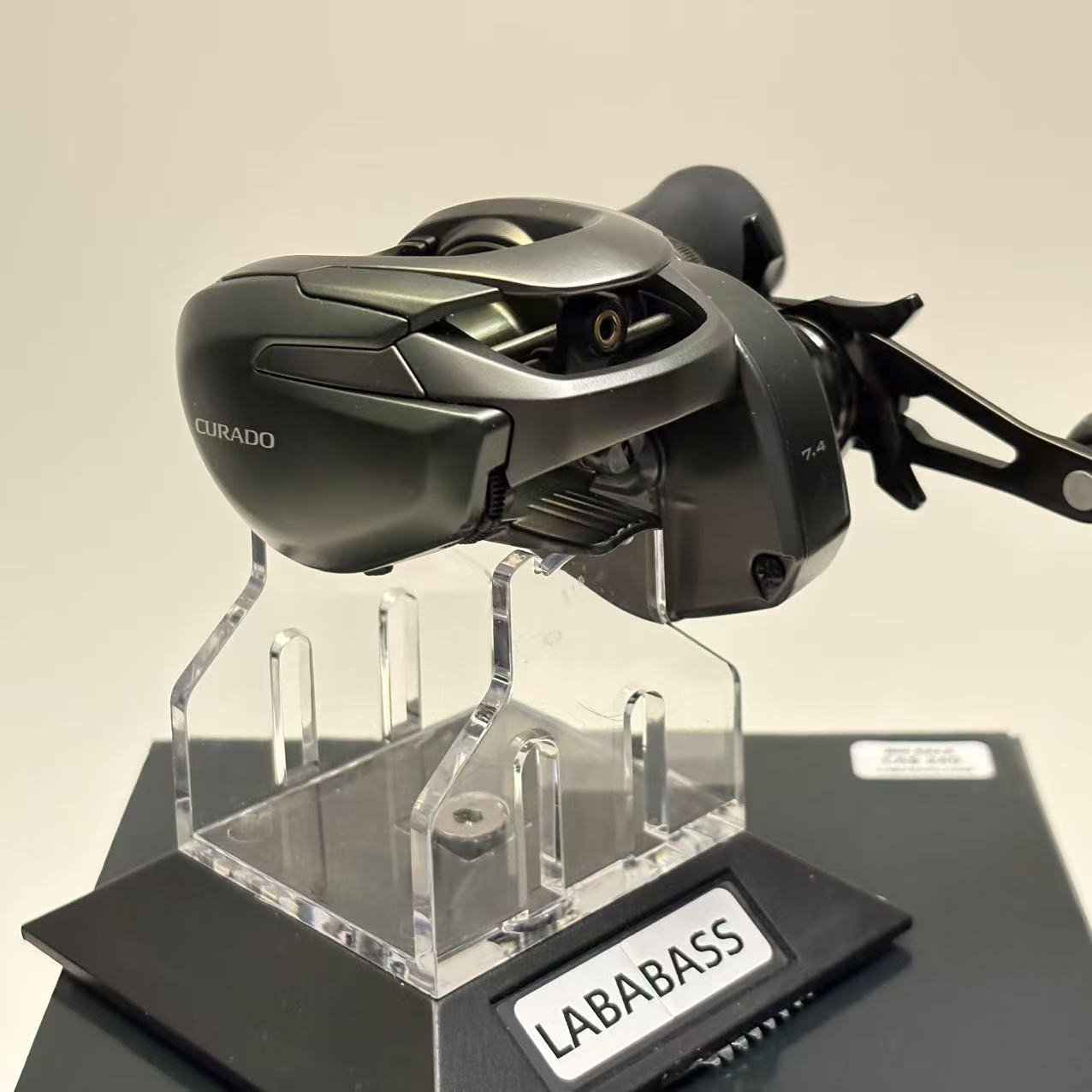 Shimano 25 Curado 151HG [Y149]