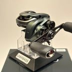 Shimano 25 Curado 151HG [Y149]