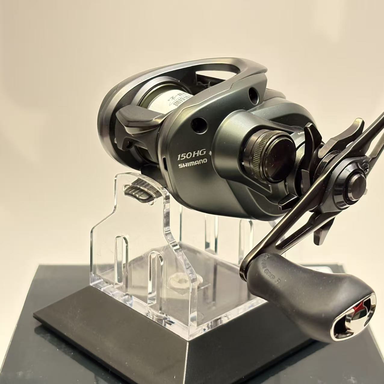 Shimano 25 Curado 150HG [Y150]