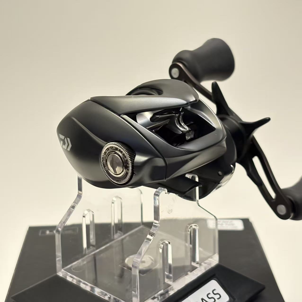 Daiwa 26 Tatula Elite TW 100XH Left