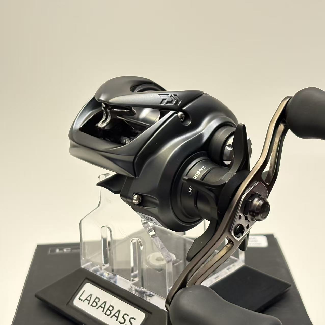 Daiwa 26 Tatula Elite TW 100XH Left