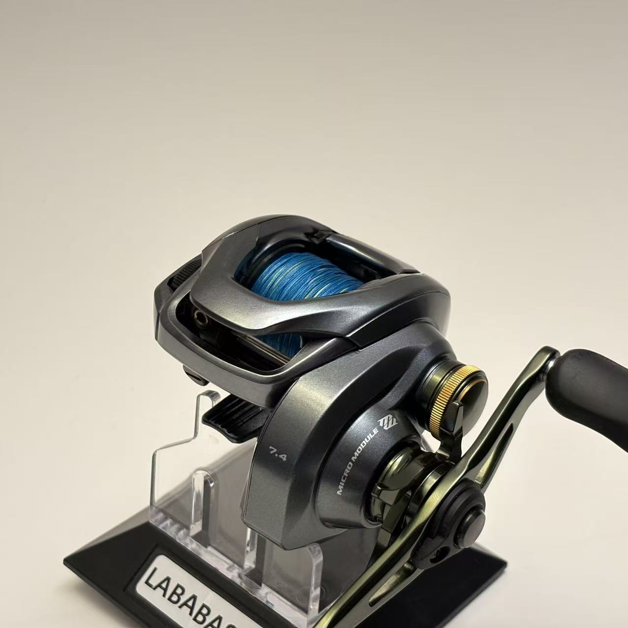 Shimano Curado DC 151HG [Y176]