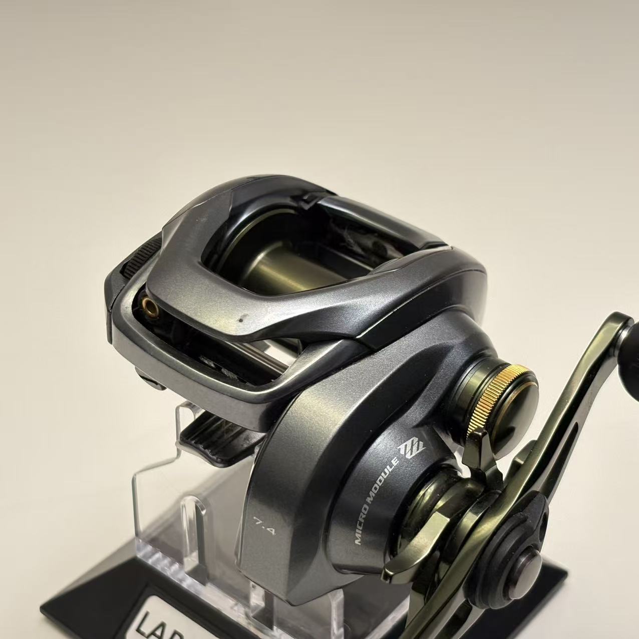 Shimano Curado DC 201HG [Y177]