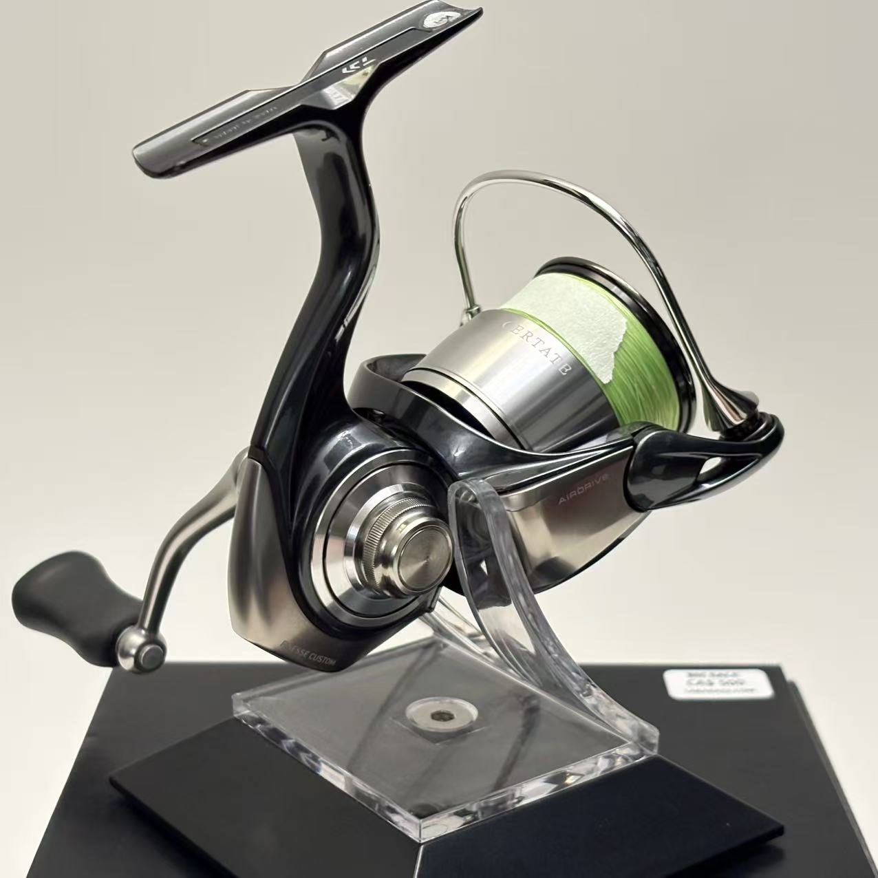 Daiwa Fishing Spinning Reels 24 Certate FC LT2000S-H