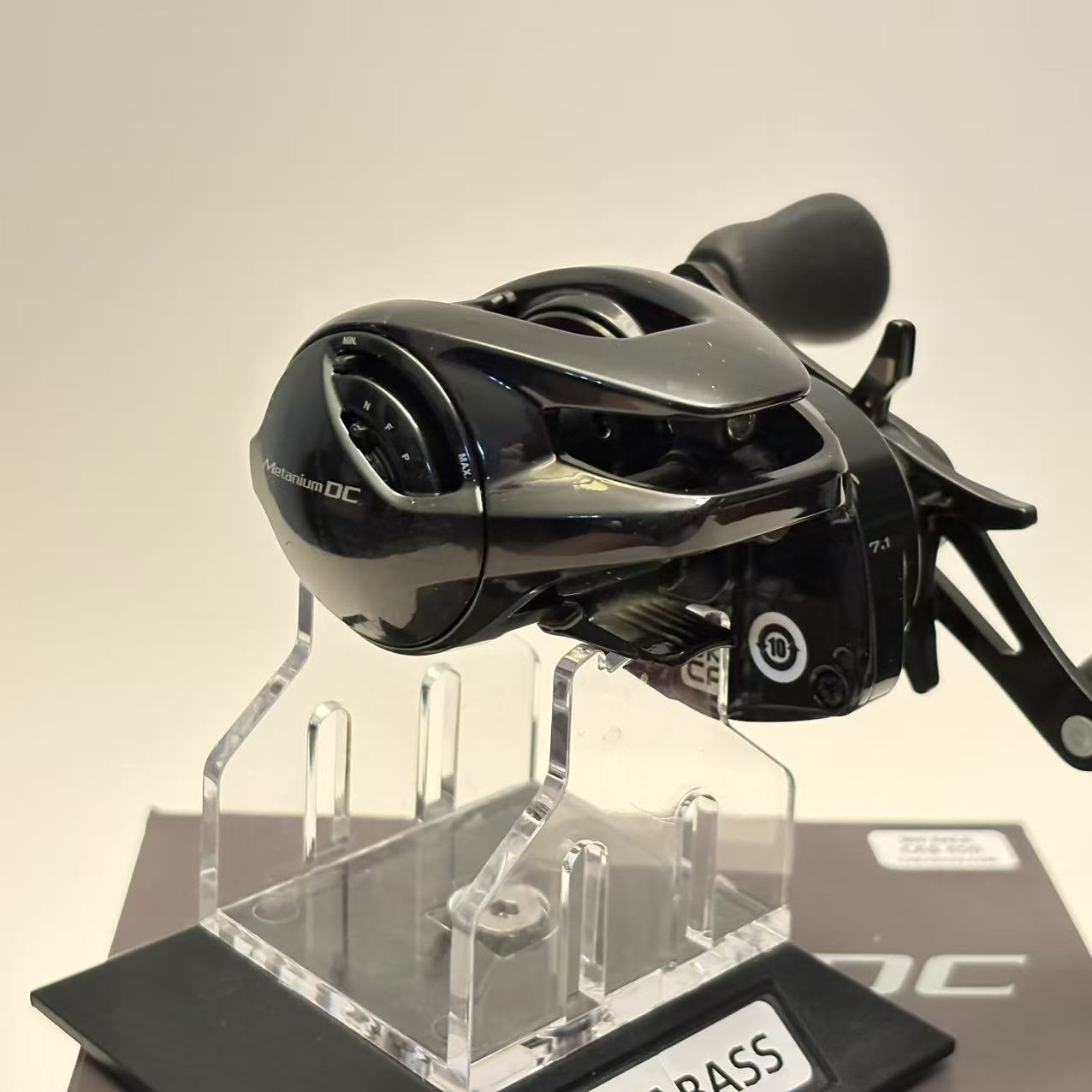 Shimano 24 Metanium DC 71HG [Y211]