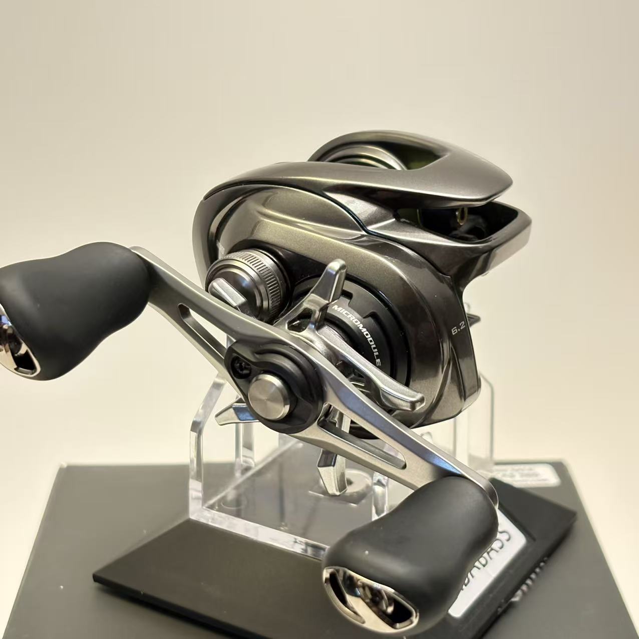Shimano 20 Metanium MGL 70 [Y214]