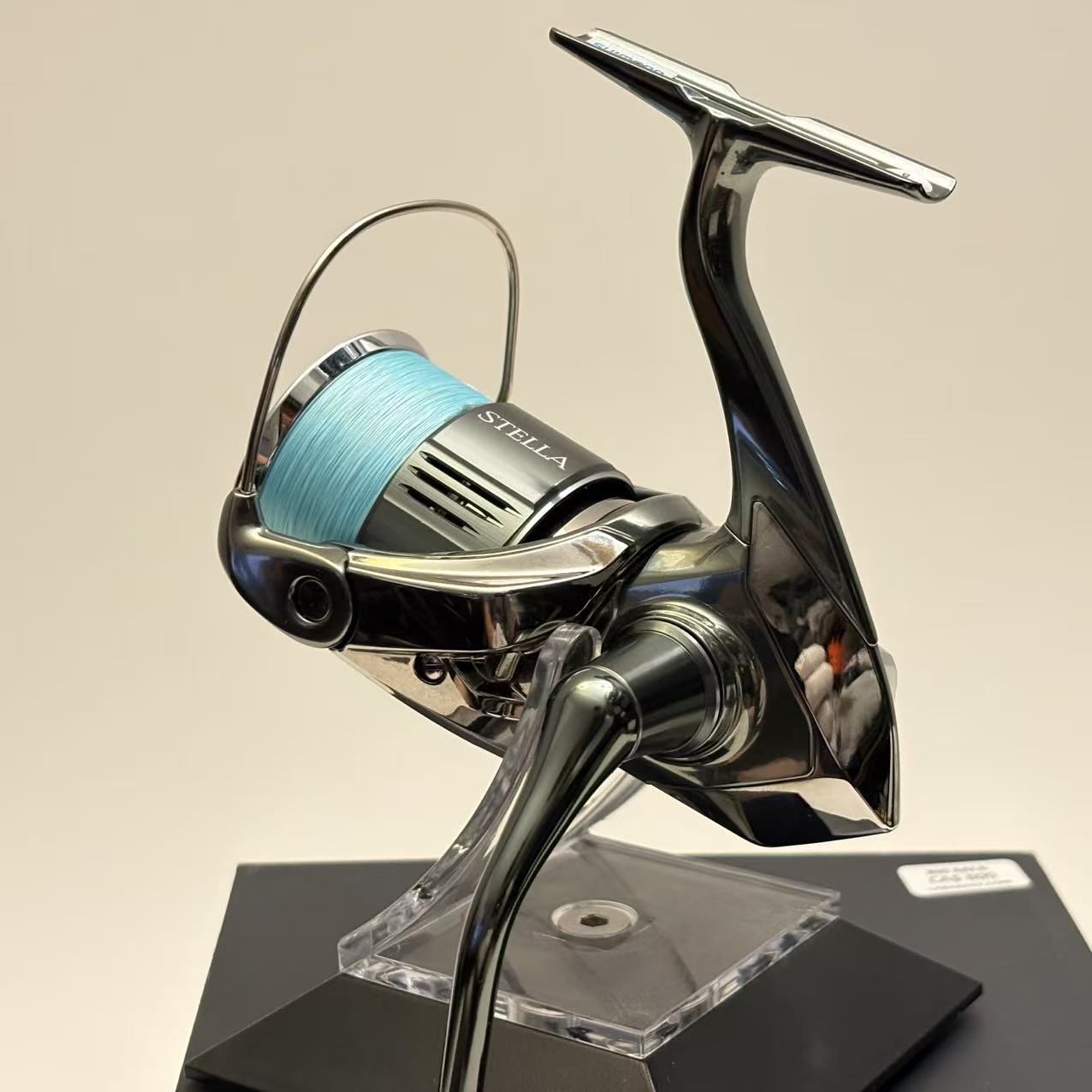 Shimano 22 Stella FK 2500HG [Y219]