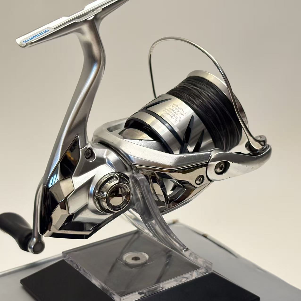 Shimano 23 Stradic FM 2500HG [Y225]