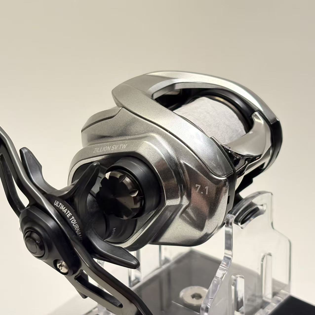 Daiwa Zillion SV TW 100HL [Y230]