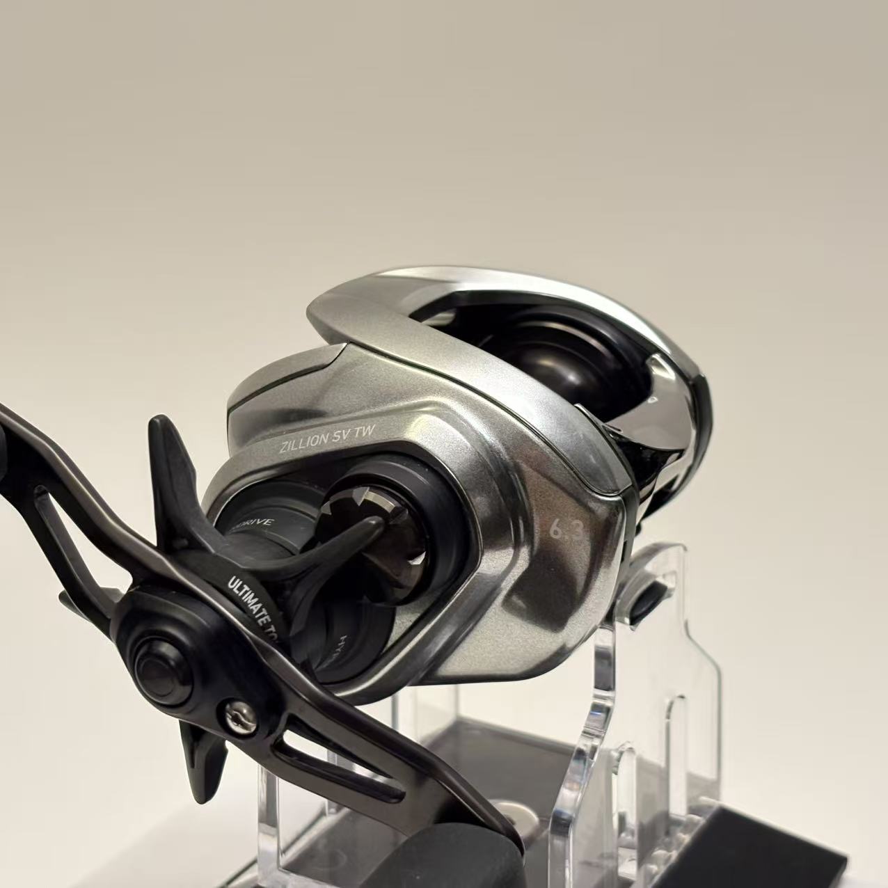 Daiwa Zillion SV TW 100L [Y232]