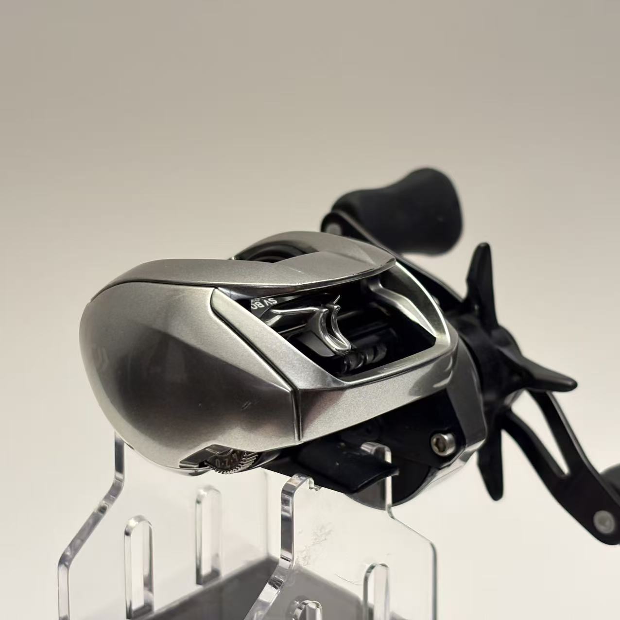 Daiwa Zillion SV TW 100L [Y232]