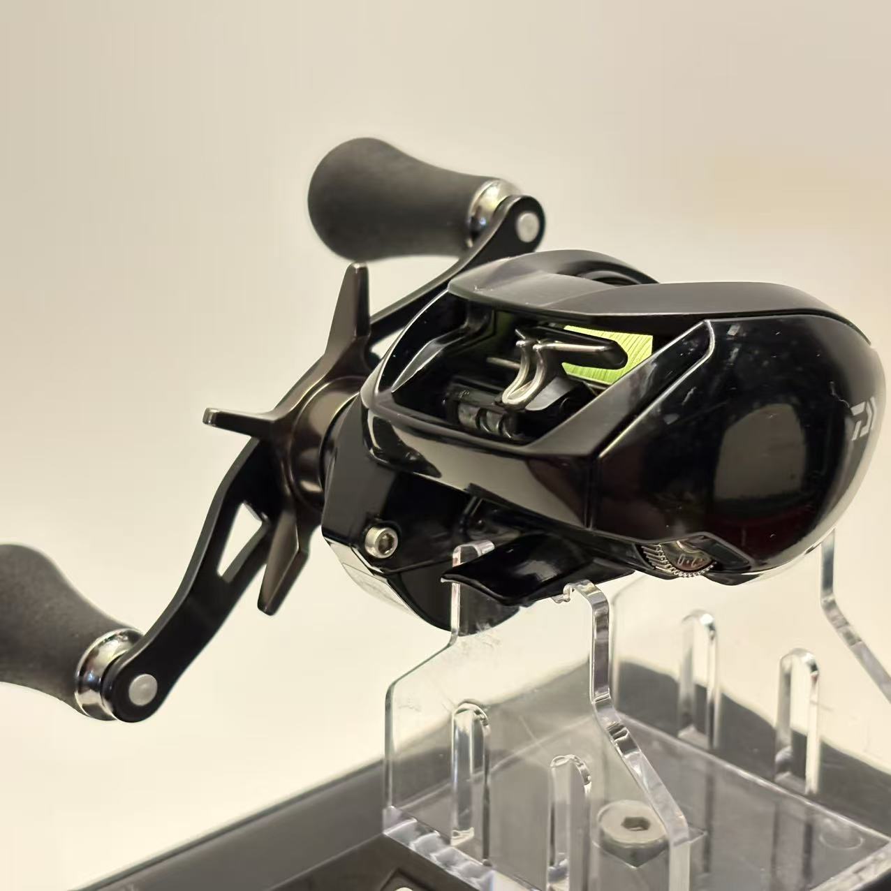 Daiwa 22 Zillion TW HD 1000XH [Y235]
