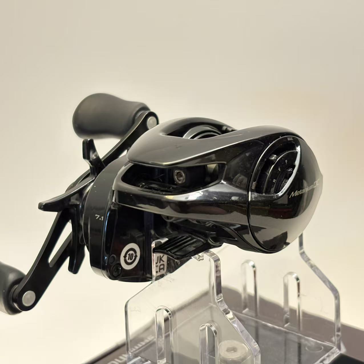 Shimano 24 Metanium DC 70HG [Y236]