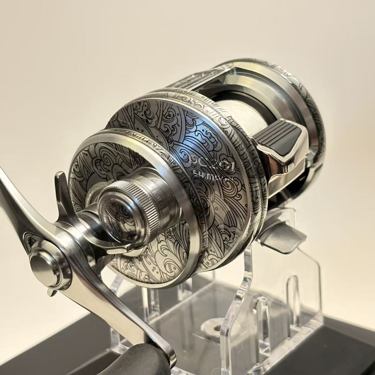 Shimano 20 Calcutta Conquest DC 201 [Y238]