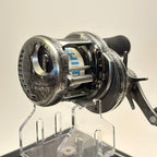 Shimano 20 Calcutta Conquest DC 201 [Y238]