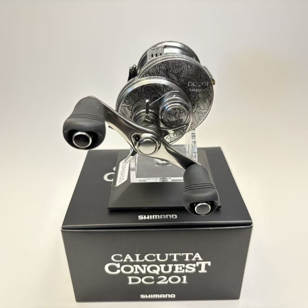 Shimano 20 Calcutta Conquest DC 201 [Y238]
