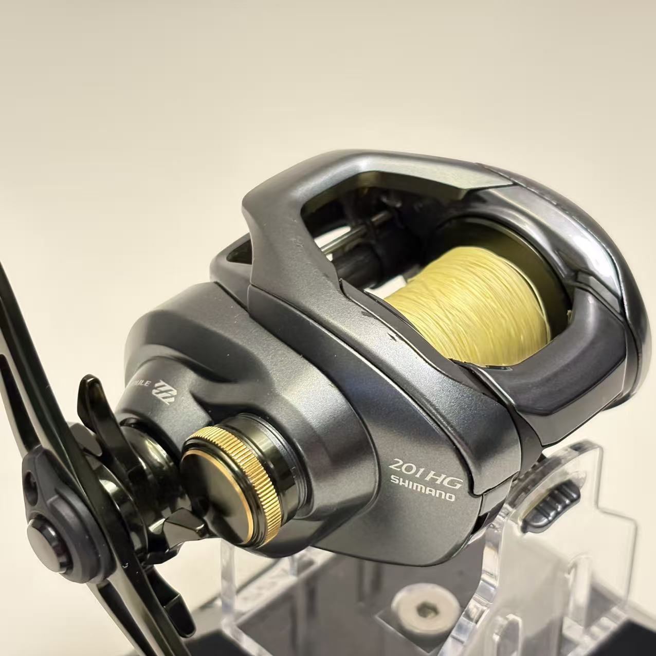 Shimano Curado DC 201HG [Y262]