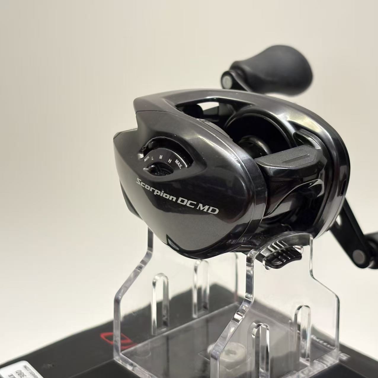 Shimano 26 Scorpion DC MD 200XG Right hand