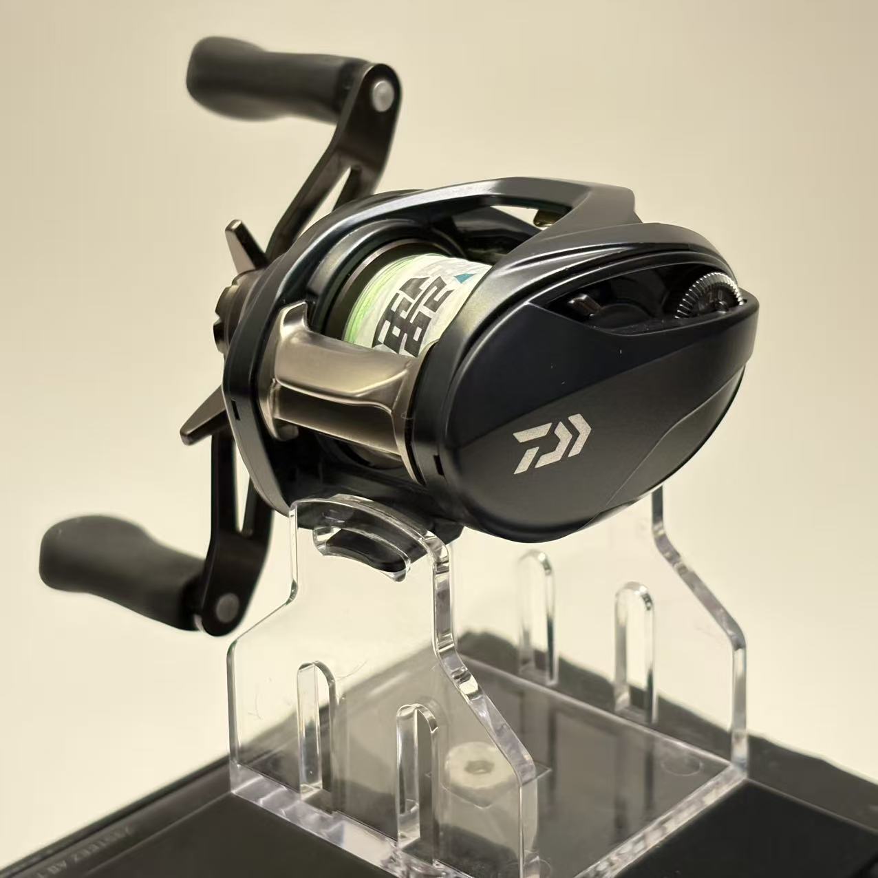 Daiwa Steez AII TW 1000HL left [Y254]