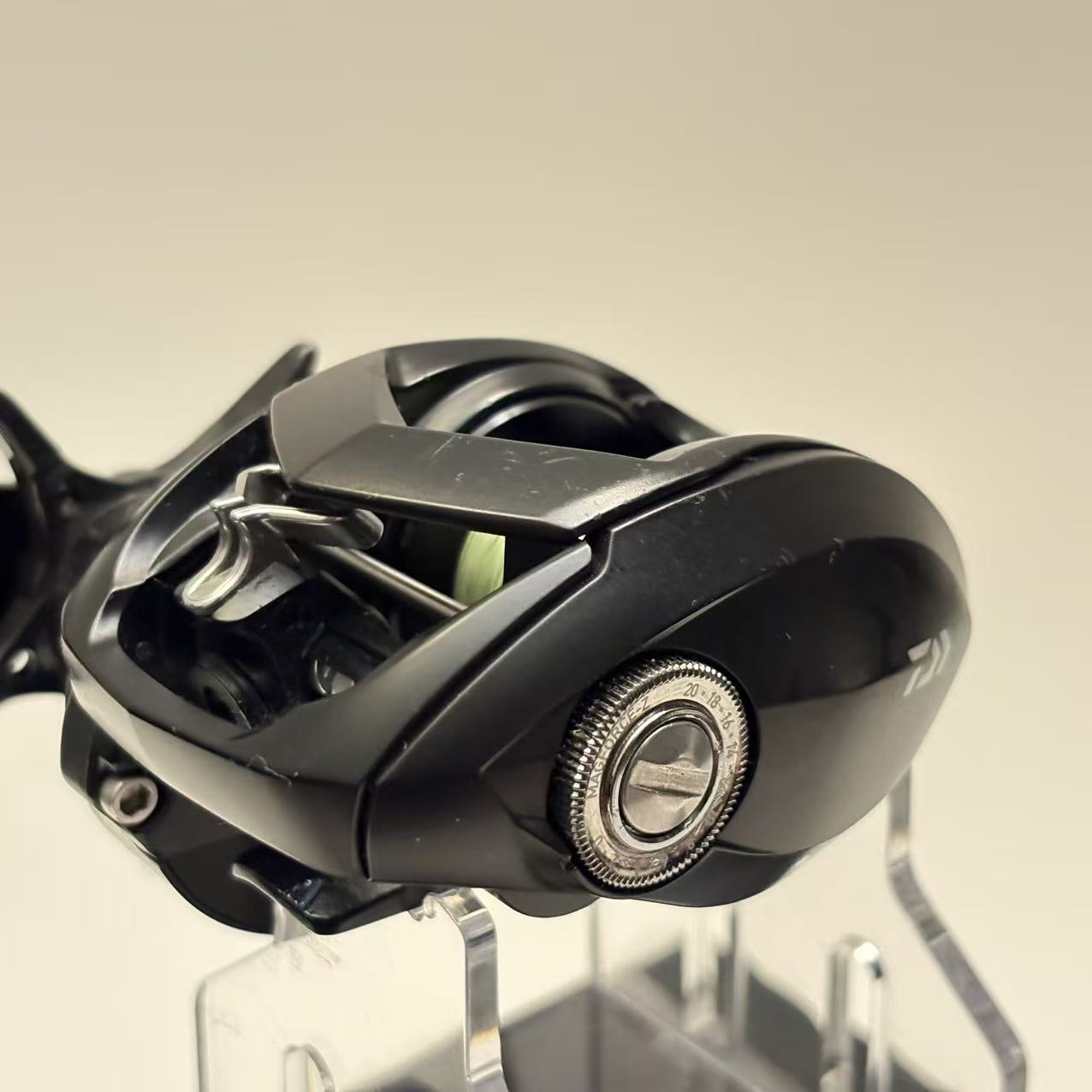 Daiwa Tatula TW 80 right hand [Y260]