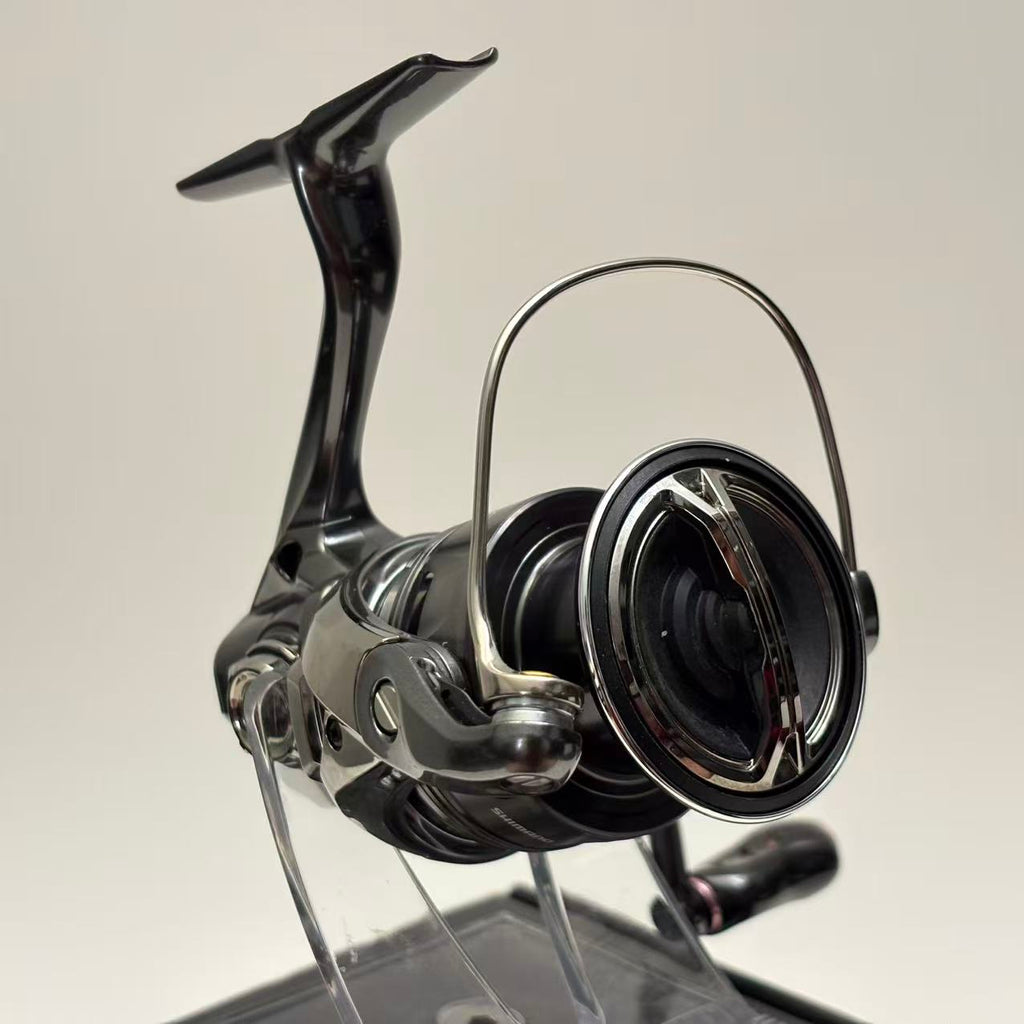 Shimano 24 Twin Power C3000XG [Y266]