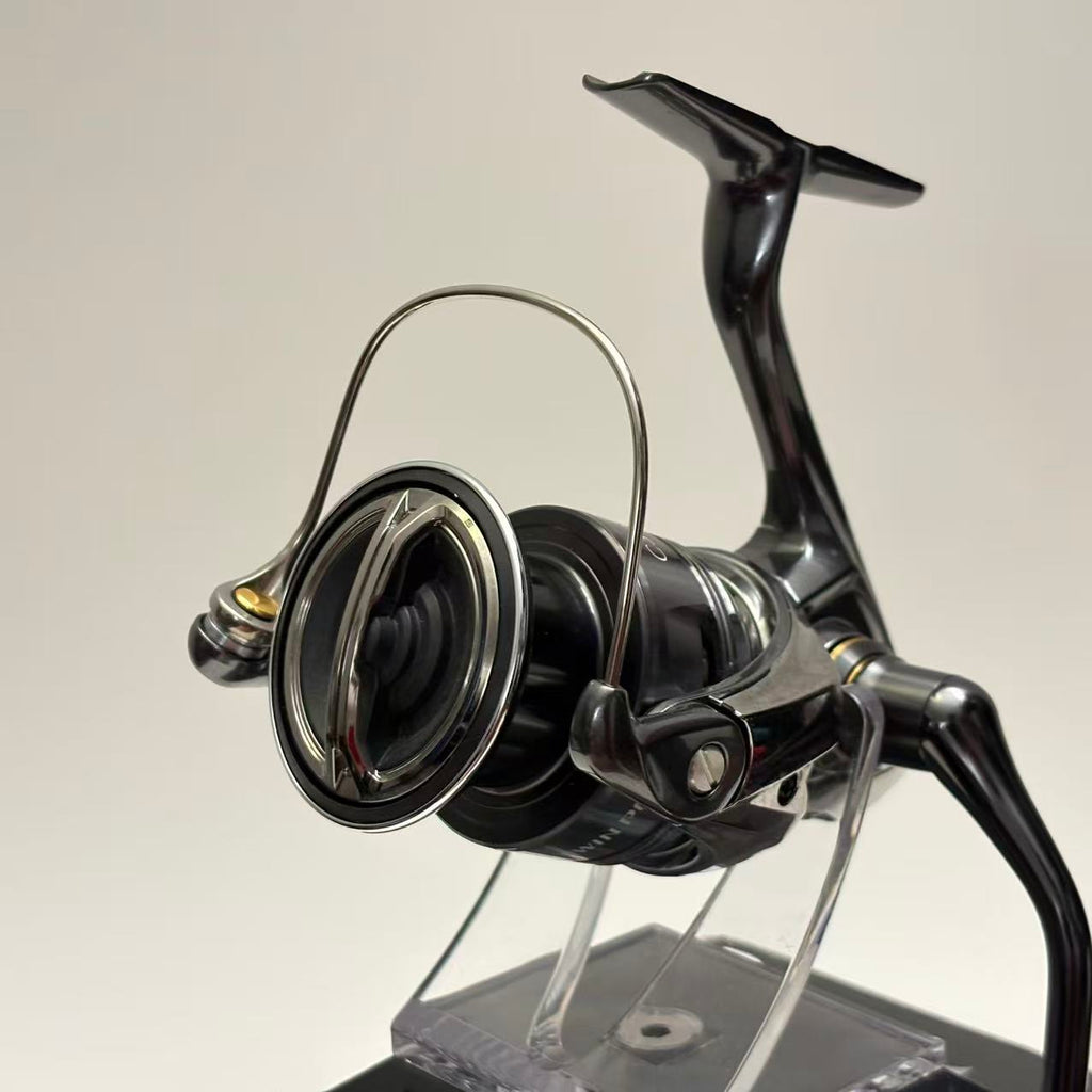 Shimano 24 Twin Power C3000XG [Y266]
